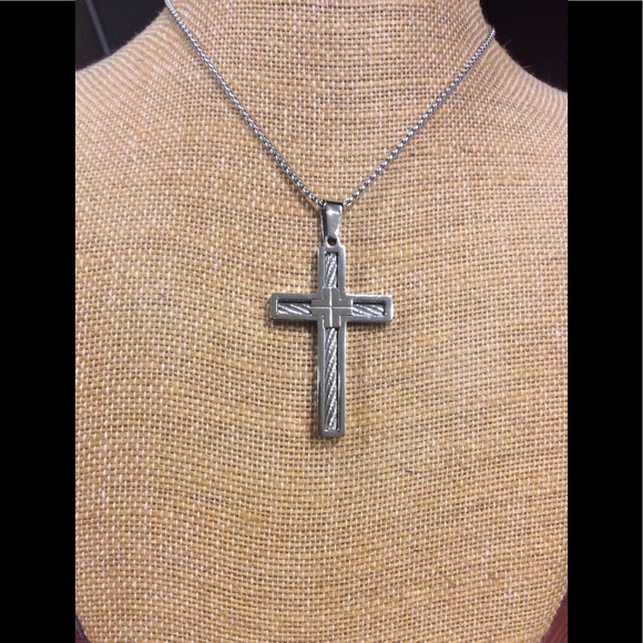 NWT MENS STAINLESS STEEL CROSS WITH ROLO CHAIN - Picture 3 of 9